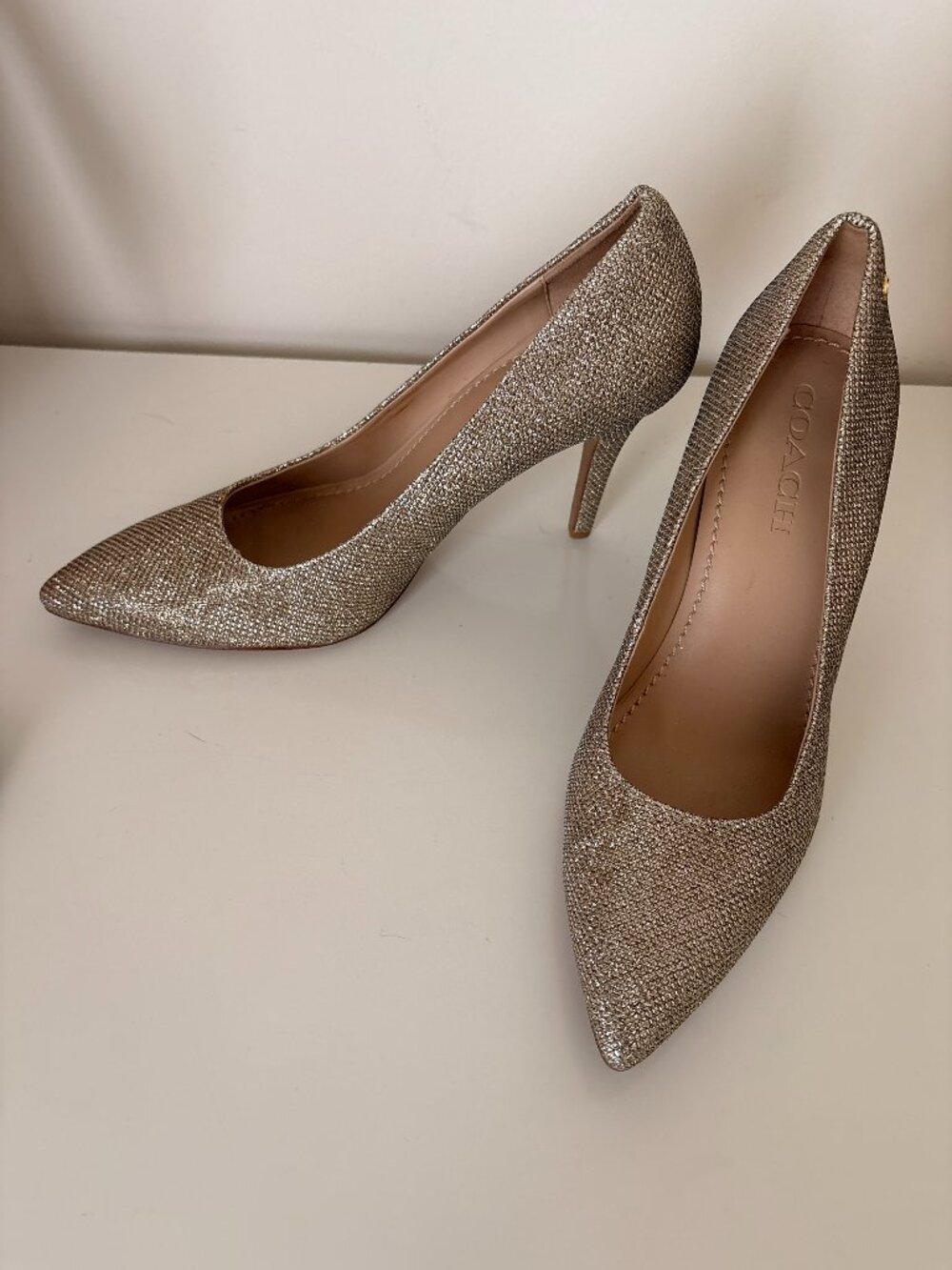 Coach Gold Metallic Sparkle Pointed Toe Stiletto Pumps Size 9
